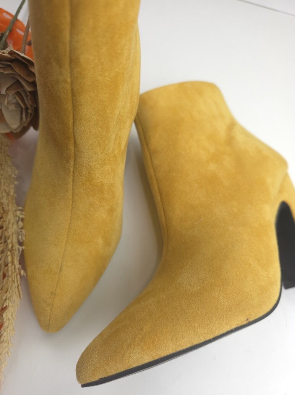 So Me Gold Suede Boots Sz 7m - Picture 2 of 11